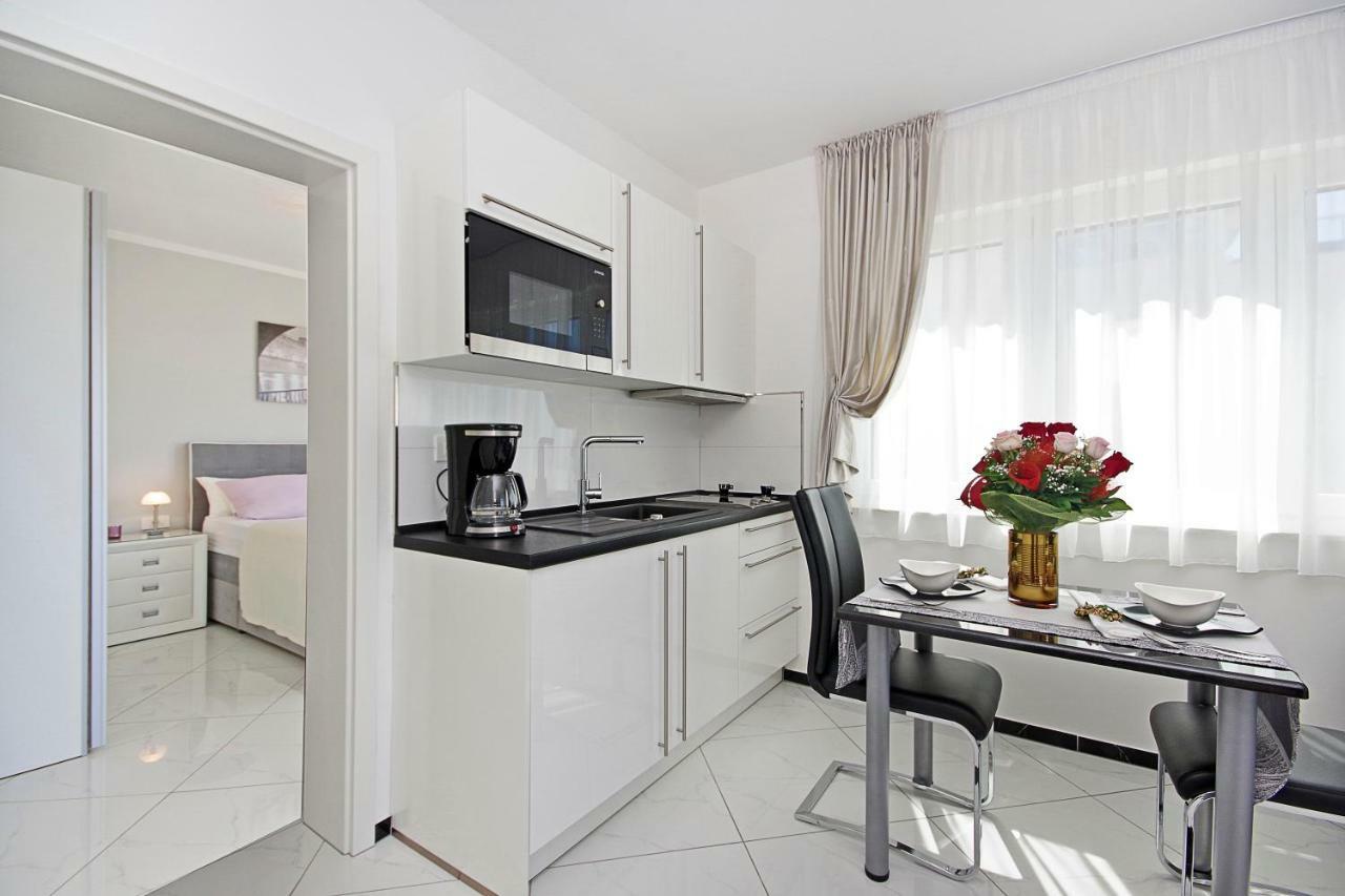 Villa Inis Makarska Zewnętrze zdjęcie